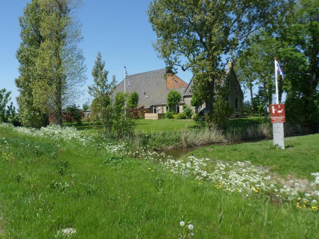 Bed And Breakfast Lutje Lollum Franeker Exterior foto